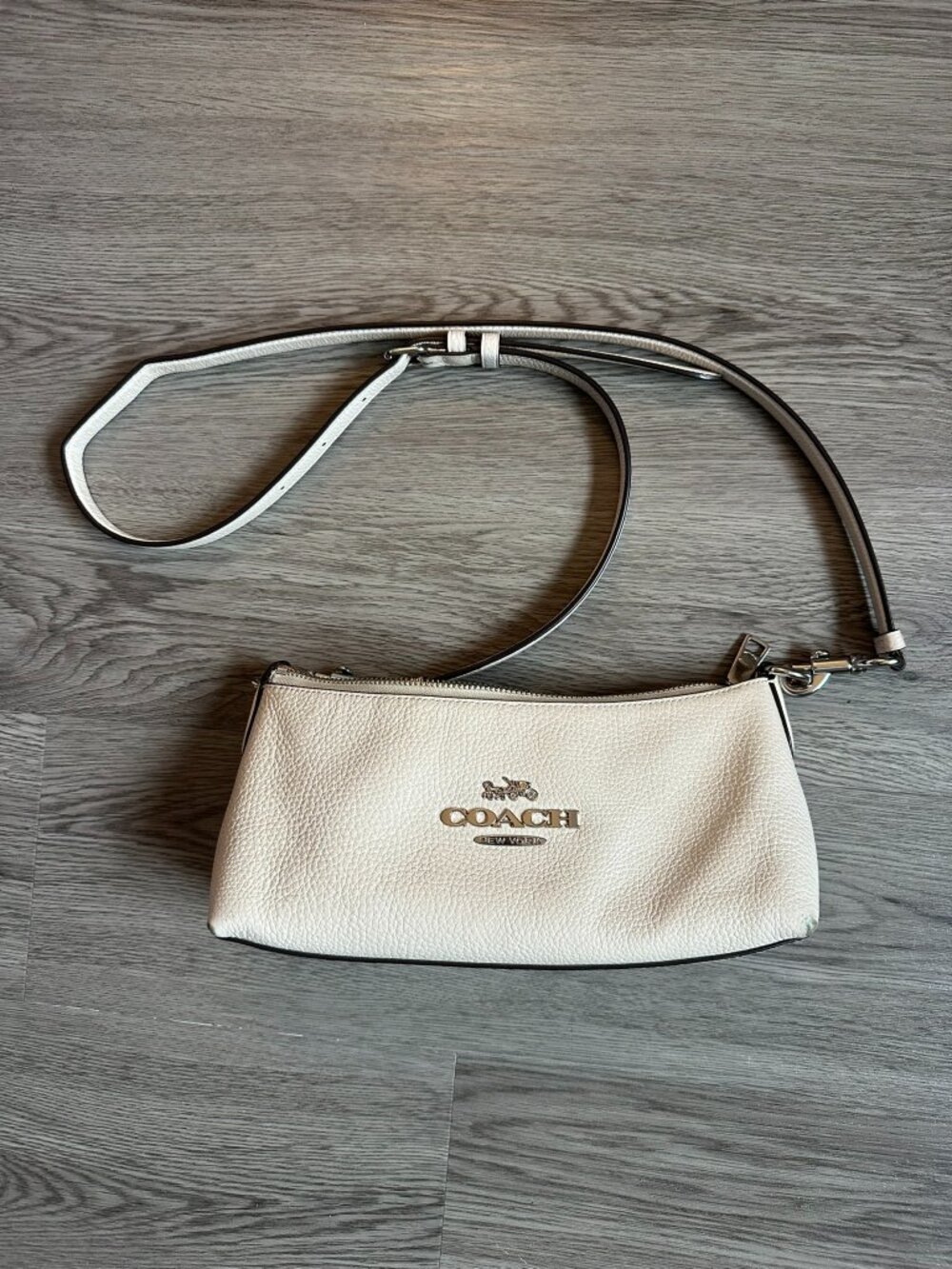 Coach Leather Crossbody Bag - Chalk White / Pebble